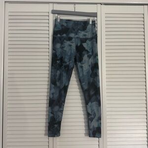 Beyond Yoga Blue Floral Leggings Yoga Pants Sz M